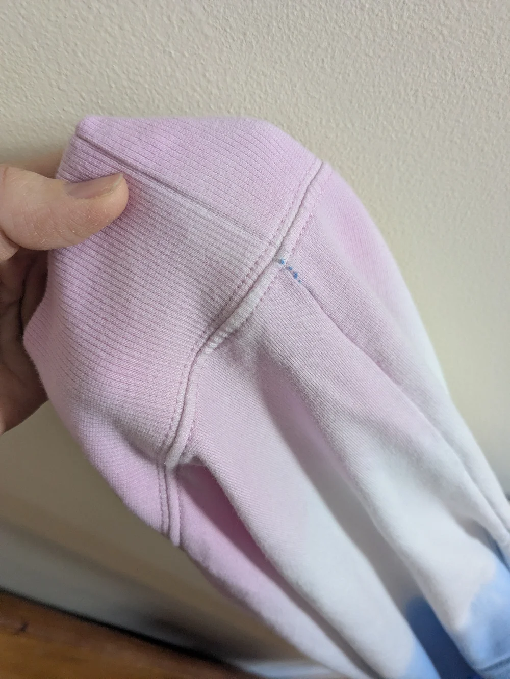 Ombre Blue White Pink Hoodie Sweater - Picture 8 of 9